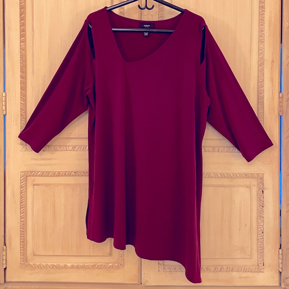 Alfani Angle Cut Top Size 2X